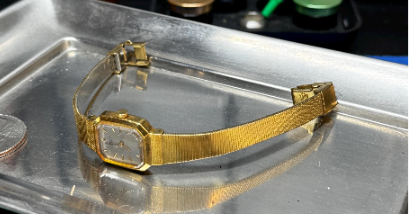 Small gold-tone vintage ladies bracelet watch from Toto's Vintage Watches
